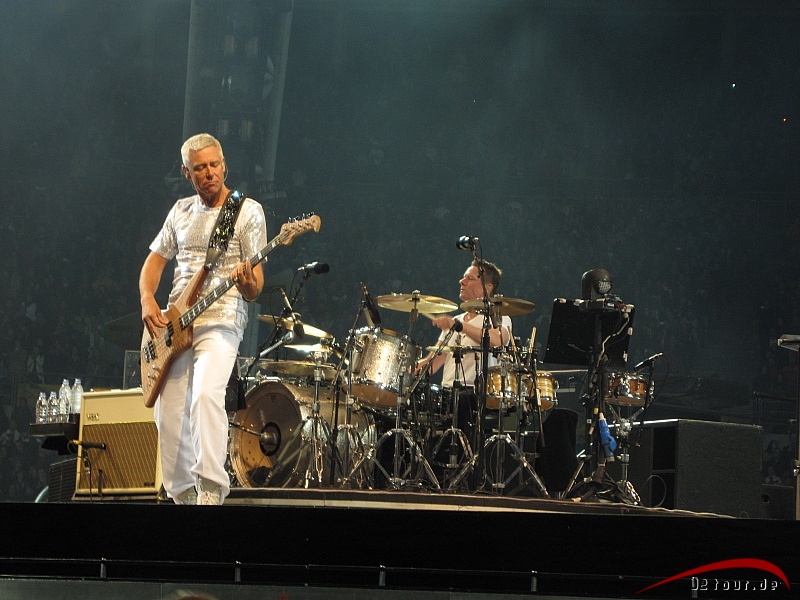 Adam Clayton, Larry Mullen Jr